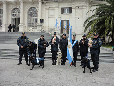 NUEVOS CANES PARA LA LUCHA CONTRA EL NARCOTRFICO